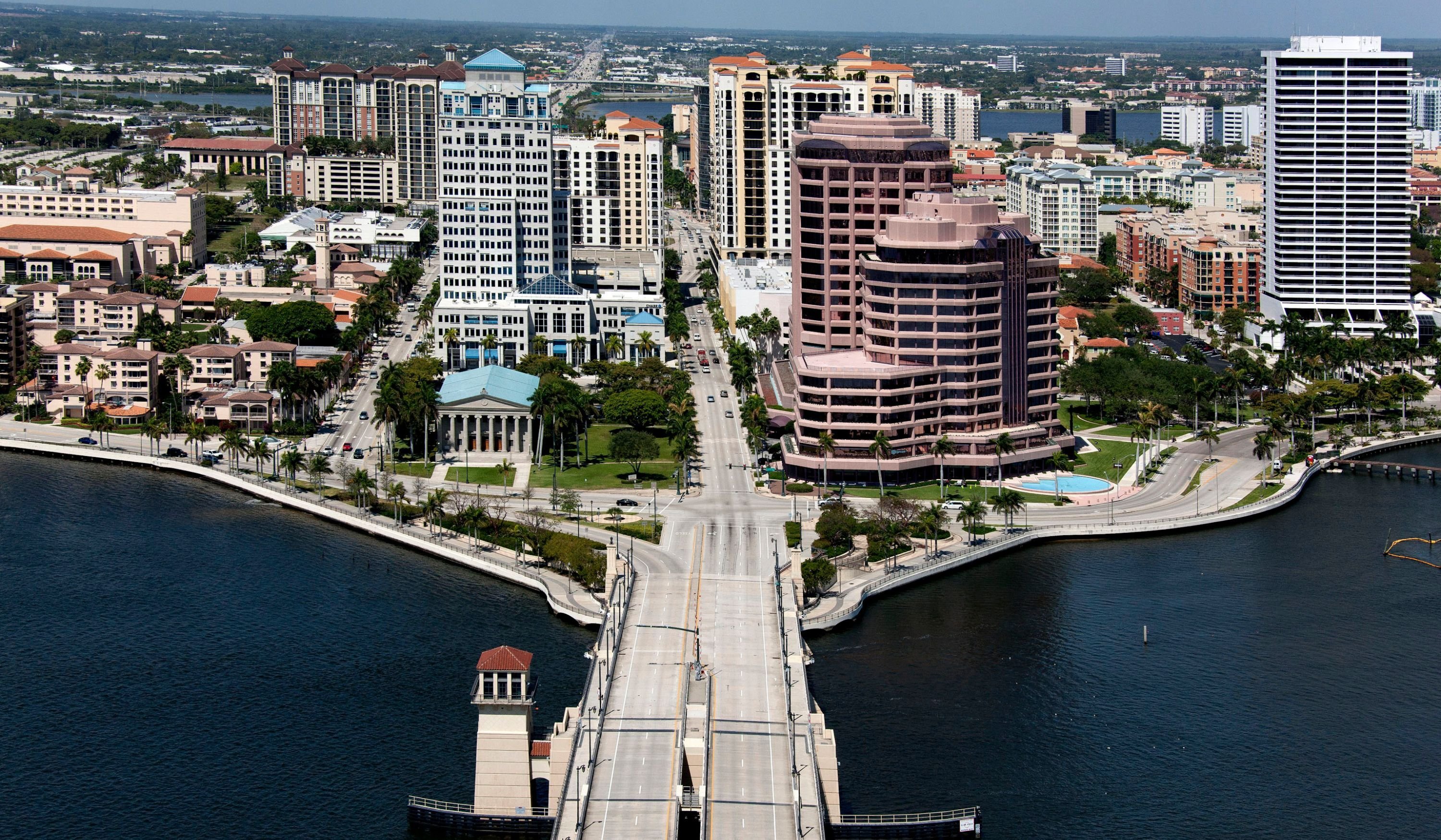 Condos and Skylines (1)