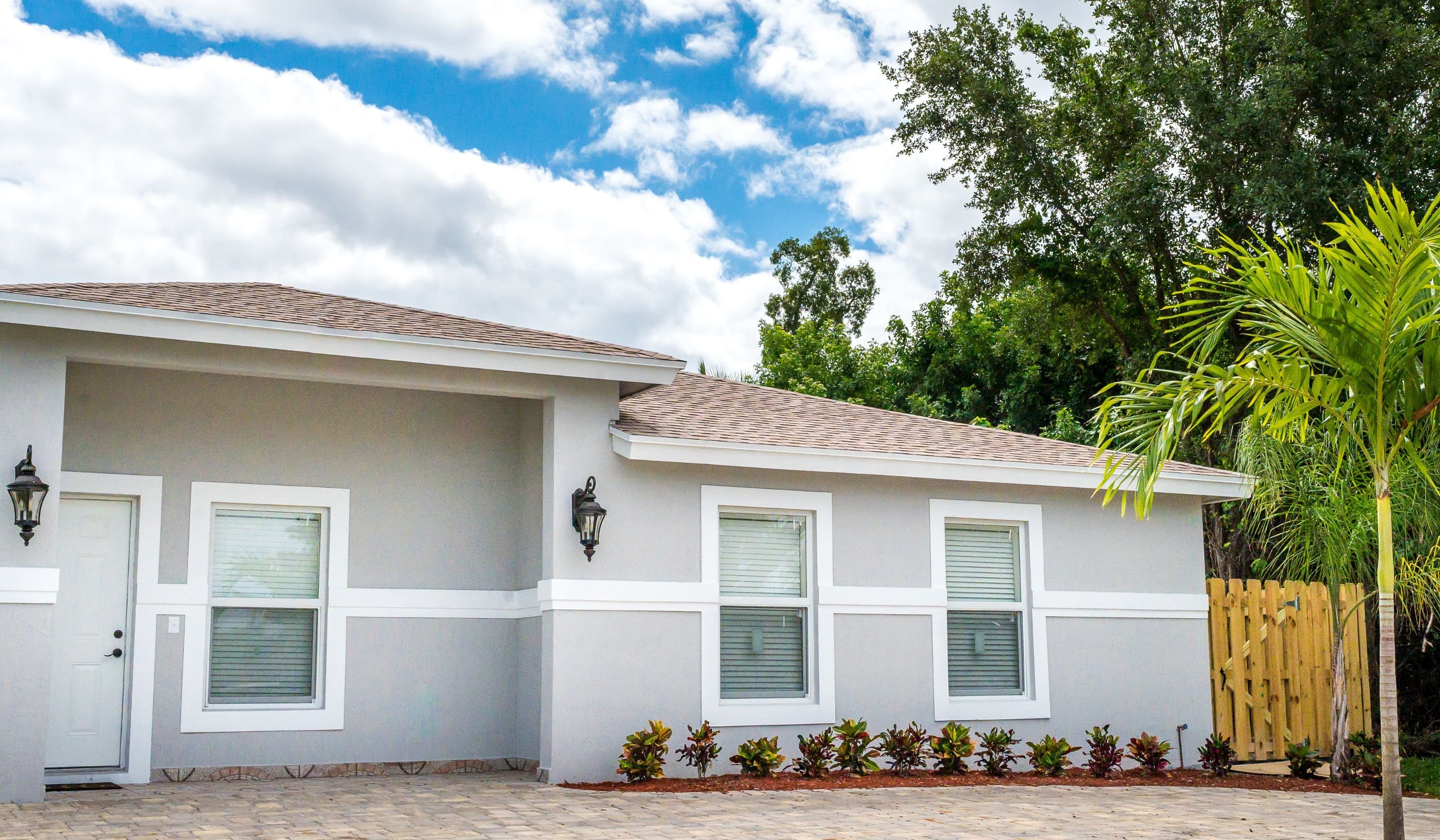 Houses, Interiors, & Neighborhood Aerials